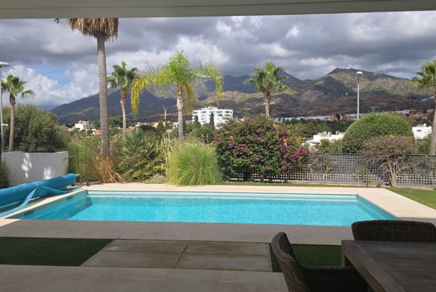 R5179285-Villa-For-Sale-Rio-Real-Detached-3-Beds-193-Built-14