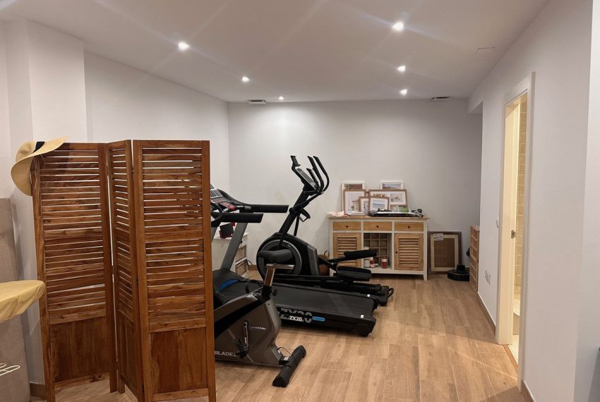 R5179396-Villa-For-Sale-Nagueles-Semi-Detached-3-Beds-304-Built-16