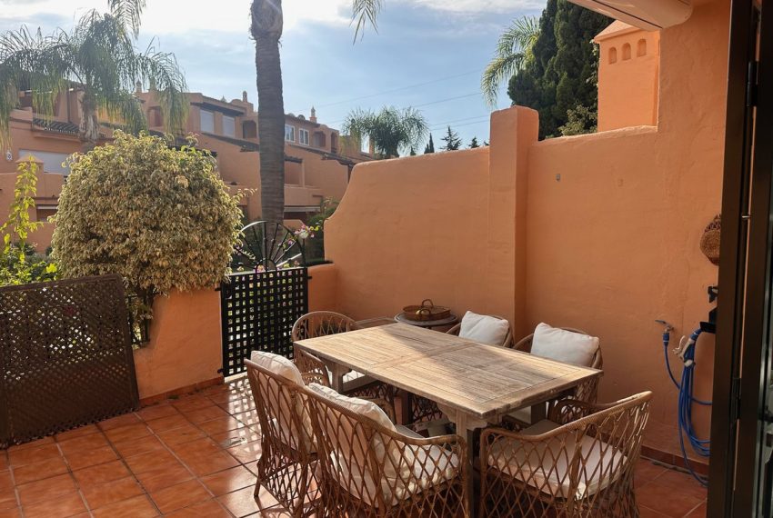 R5179396-Villa-For-Sale-Nagueles-Semi-Detached-3-Beds-304-Built-7