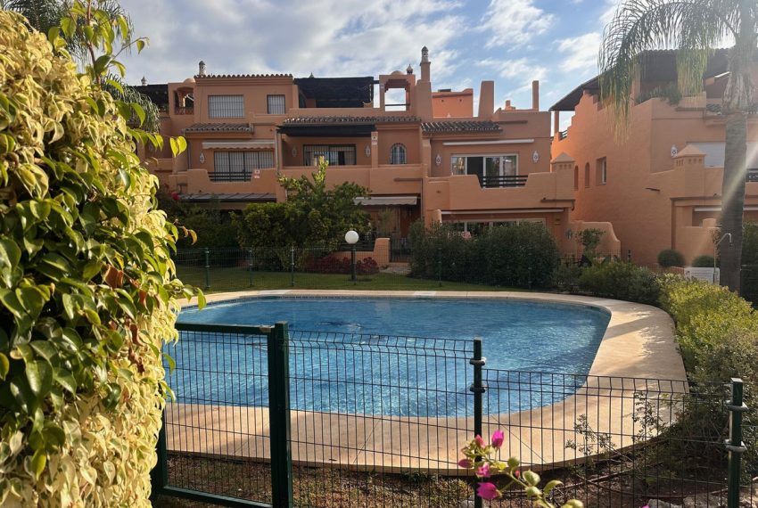 R5179396-Villa-For-Sale-Nagueles-Semi-Detached-3-Beds-304-Built-8