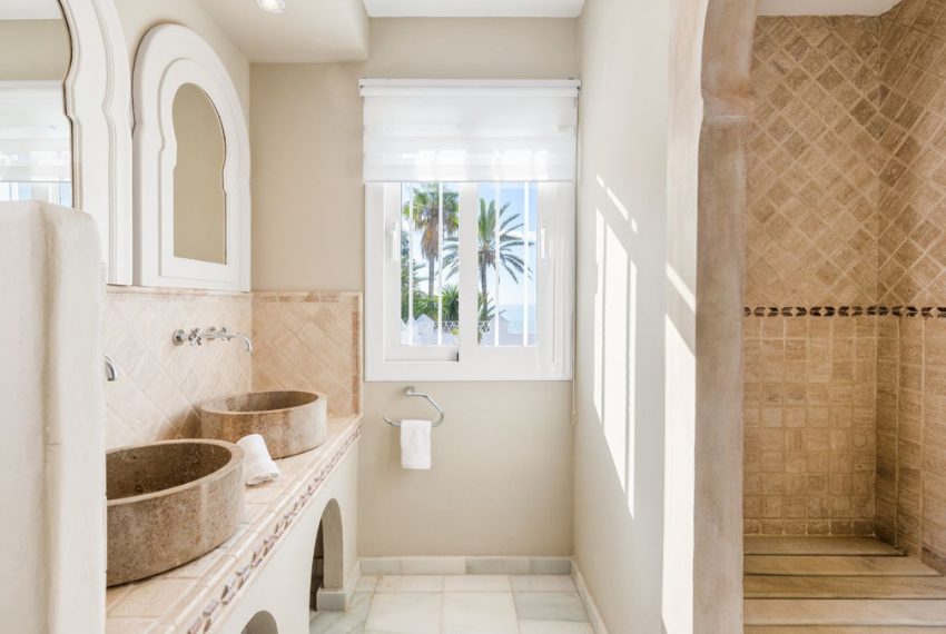 R5179402-Villa-For-Sale-Los-Monteros-Detached-5-Beds-866-Built-19