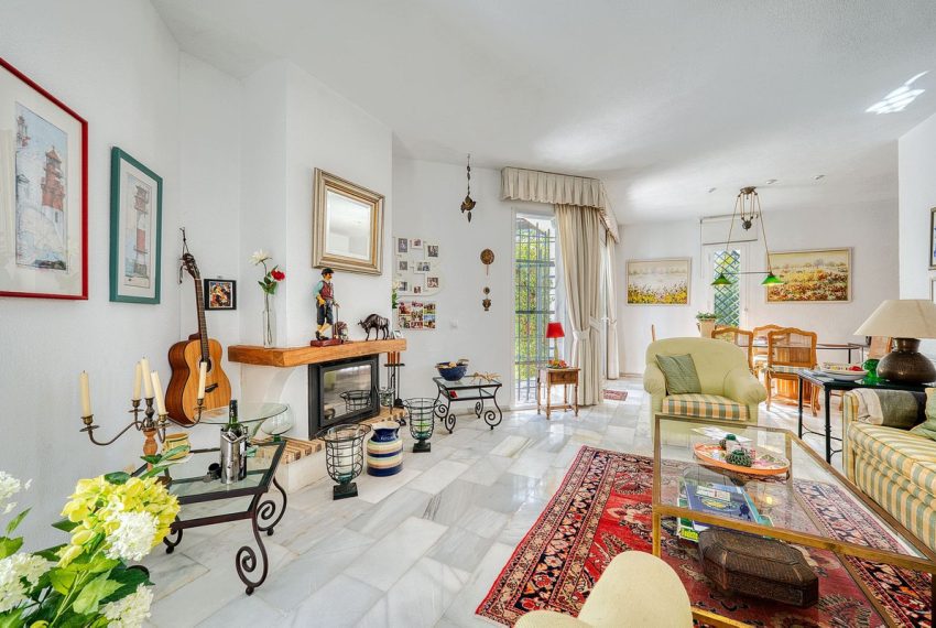 R5179537-Villa-For-Sale-Nueva-Andalucia-Detached-4-Beds-167-Built-8