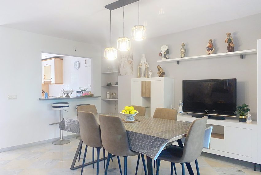 R5179825-Villa-For-Sale-Guadalmina-Alta-Semi-Detached-4-Beds-254-Built-9