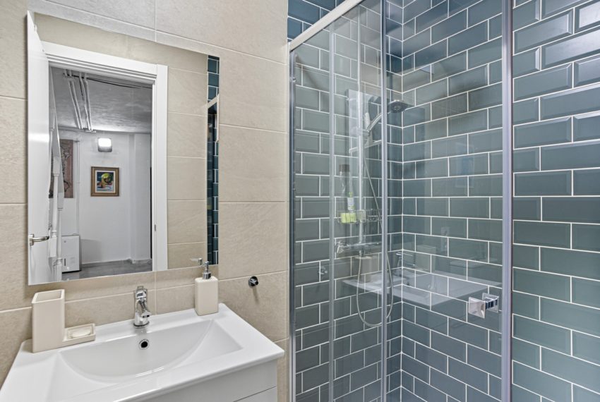 R5179837-Townhouse-For-Sale-The-Golden-Mile-Terraced-3-Beds-221-Built-17