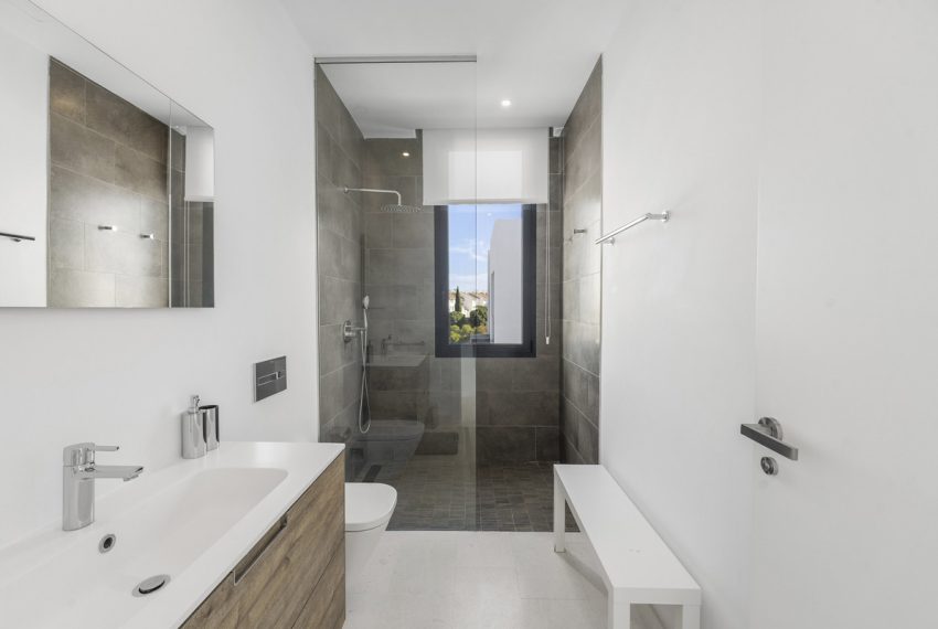 R5179843-Villa-For-Sale-Cabopino-Semi-Detached-5-Beds-310-Built-18