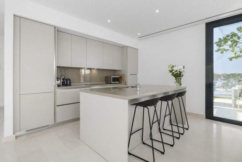 R5179843-Villa-For-Sale-Cabopino-Semi-Detached-5-Beds-310-Built-8