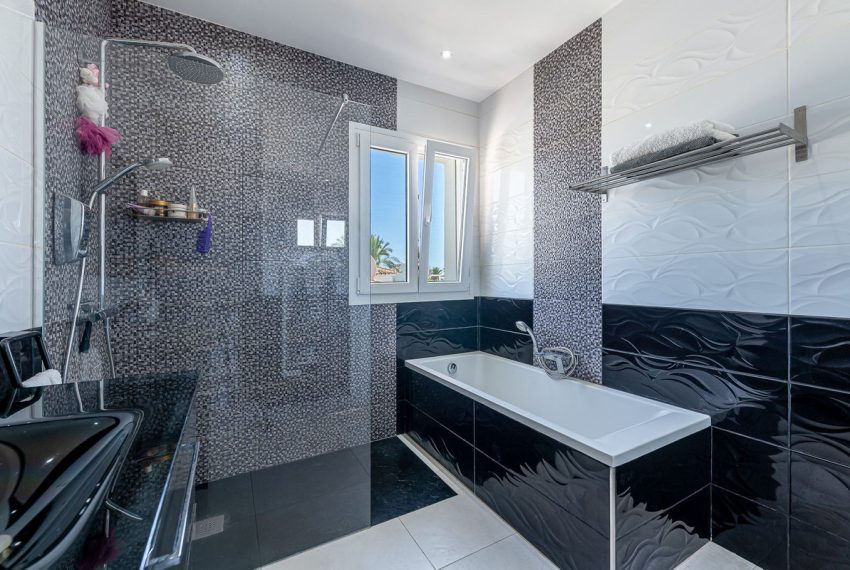 R5180032-Villa-For-Sale-Costalita-Detached-3-Beds-224-Built-19