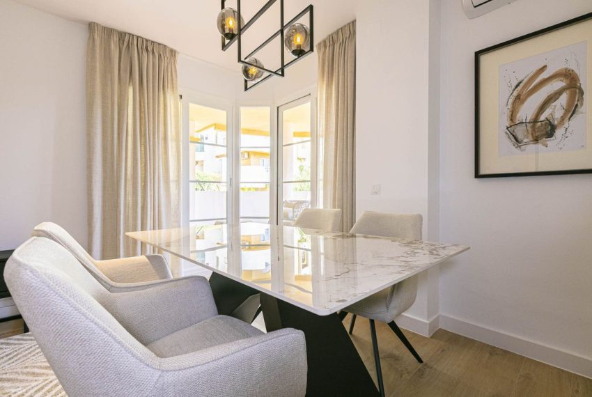 R5180791-Apartment-For-Sale-Nueva-Andalucia-Duplex-3-Beds-115-Built-4