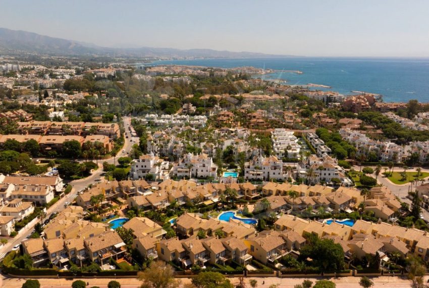 R5180812-Townhouse-For-Sale-Puerto-Banus-Terraced-3-Beds-147-Built-6