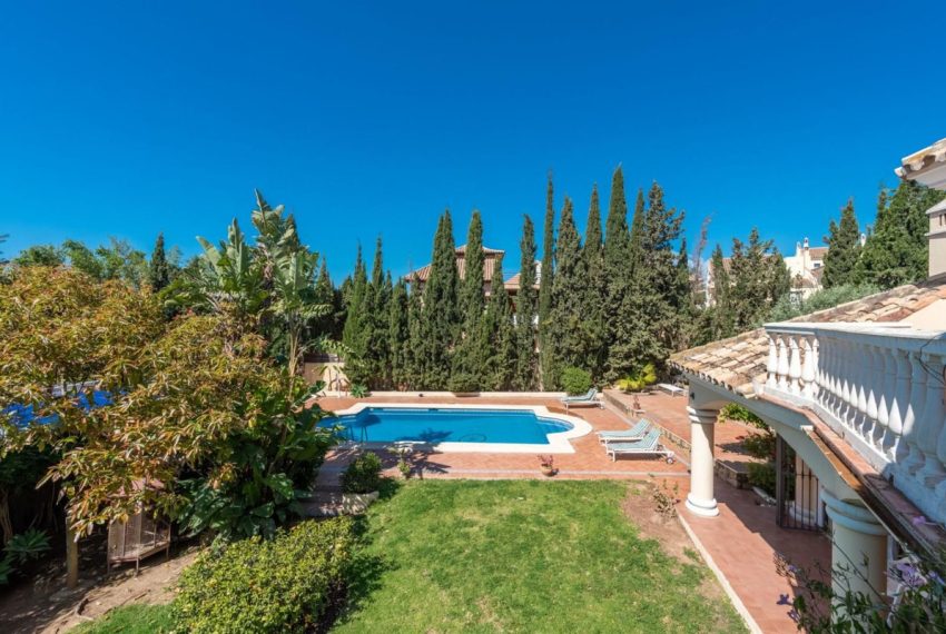 R5181184-Villa-For-Sale-Marbella-Detached-8-Beds-430-Built-10