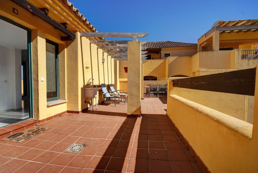 R5181349-Apartment-For-Sale-Miraflores-Penthouse-2-Beds-94-Built-14