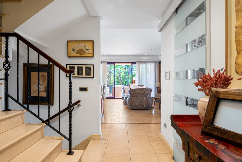 R5181520-Townhouse-For-Sale-Marbella-Terraced-5-Beds-305-Built-5
