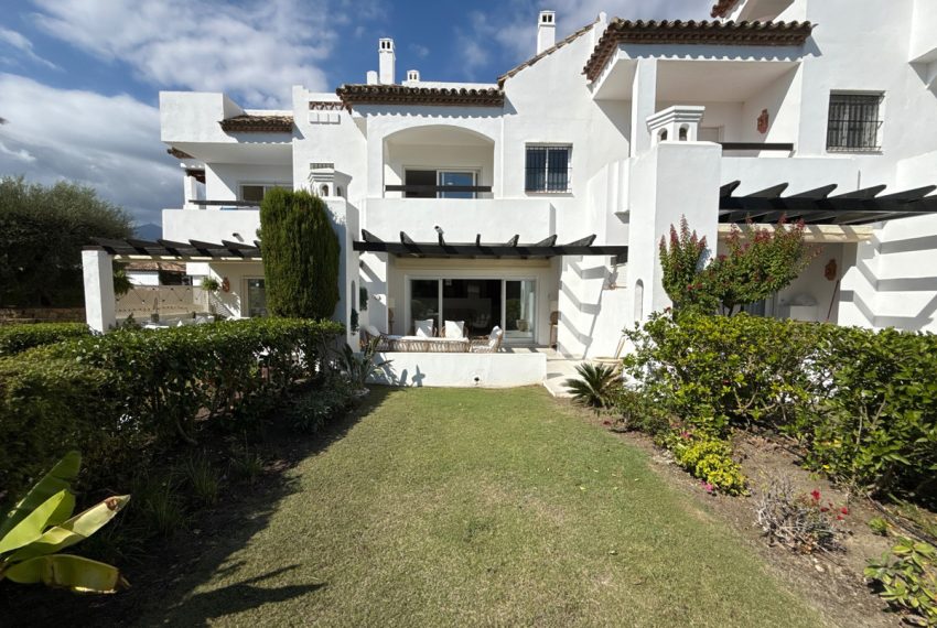 R5182261-Townhouse-For-Sale-Nueva-Andalucia-Terraced-3-Beds-385-Built