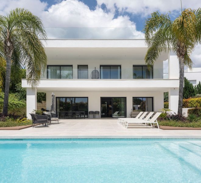 R5182345-Image 1-Detached - 5 Beds - 490 Built