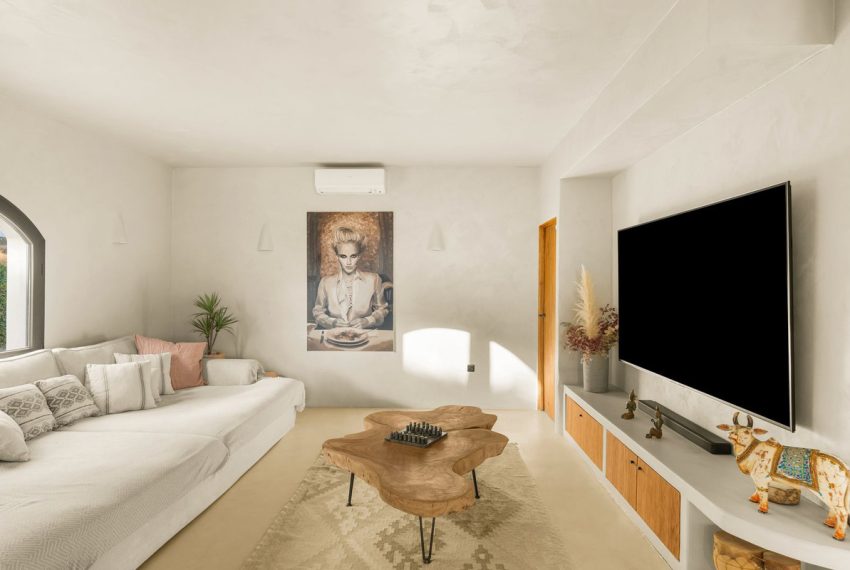 R5182393-Villa-For-Sale-La-Cala-de-Mijas-Finca-4-Beds-277-Built-4