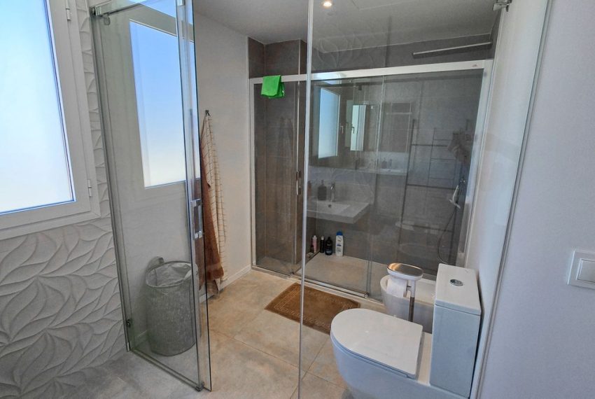 R5182450-Apartment-For-Sale-La-Cala-de-Mijas-Penthouse-4-Beds-124-Built-17
