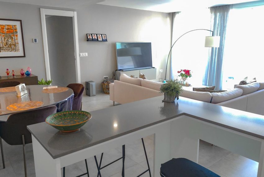 R5182450-Apartment-For-Sale-La-Cala-de-Mijas-Penthouse-4-Beds-124-Built-3