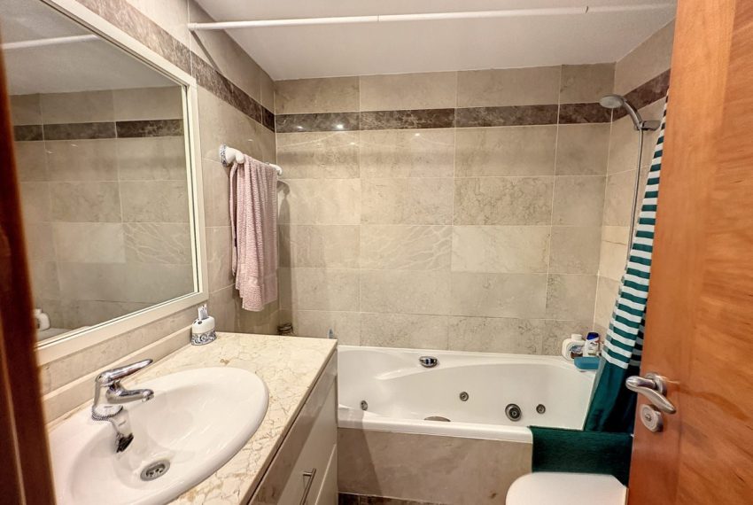 R5182474-Apartment-For-Sale-San-Pedro-de-Alcantara-Penthouse-4-Beds-163-Built-5
