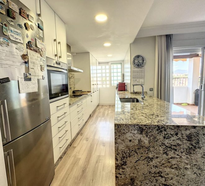 R5182474-Image 1-Penthouse - 4 Beds - 163 Built