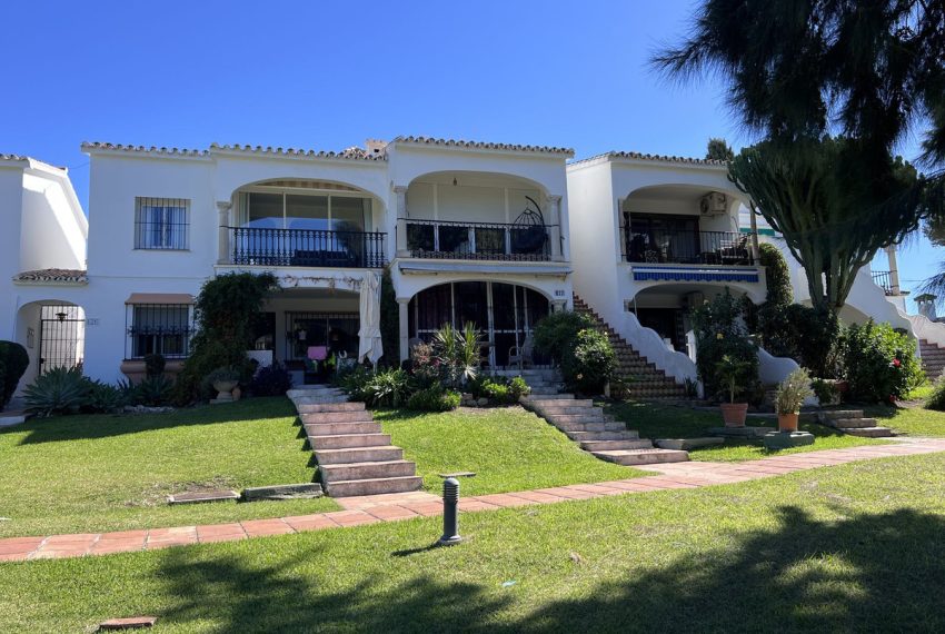 R5182573-Apartment-For-Sale-El-Paraiso-Penthouse-1-Beds-53-Built-1