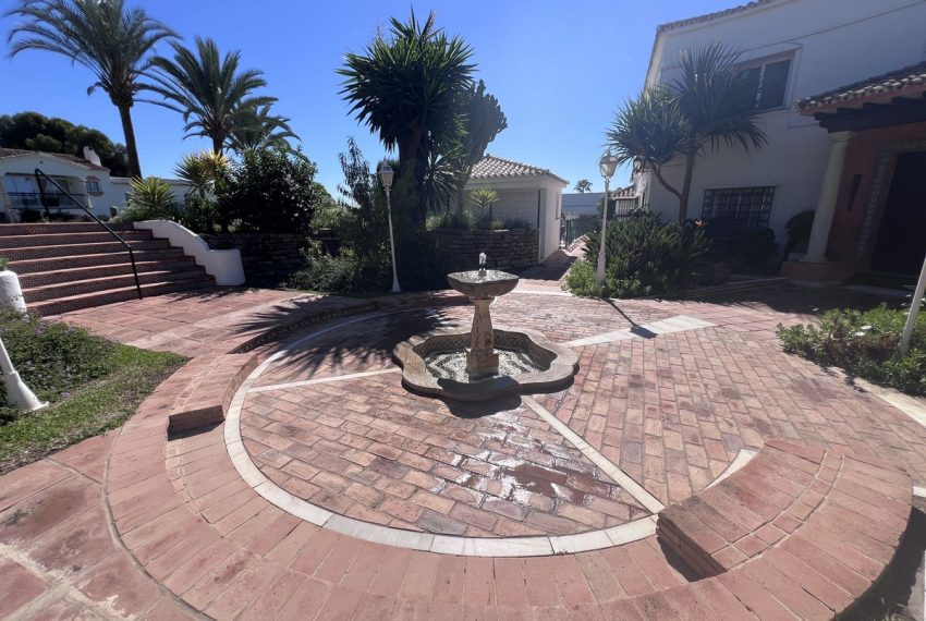 R5182573-Apartment-For-Sale-El-Paraiso-Penthouse-1-Beds-53-Built-13