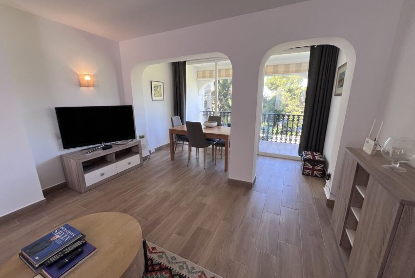 R5182573-Apartment-For-Sale-El-Paraiso-Penthouse-1-Beds-53-Built-3