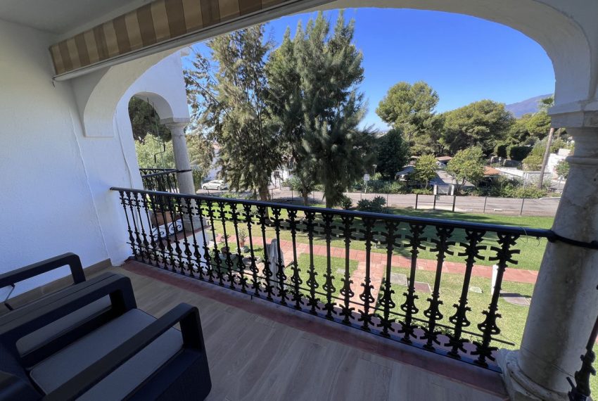 R5182573-Apartment-For-Sale-El-Paraiso-Penthouse-1-Beds-53-Built-4