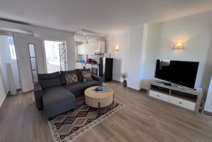 R5182573-Apartment-For-Sale-El-Paraiso-Penthouse-1-Beds-53-Built-7