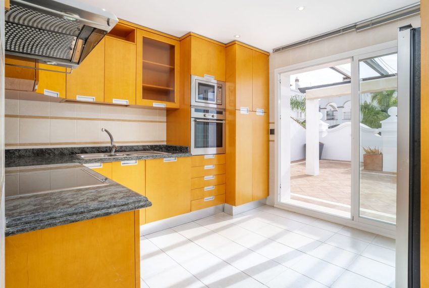 R5182582-Apartment-For-Sale-Marbella-Penthouse-Duplex-2-Beds-158-Built-3