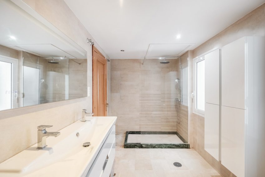 R5182621-Apartment-For-Sale-The-Golden-Mile-Middle-Floor-3-Beds-142-Built-13