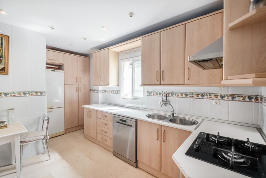 R5182621-Apartment-For-Sale-The-Golden-Mile-Middle-Floor-3-Beds-142-Built-7