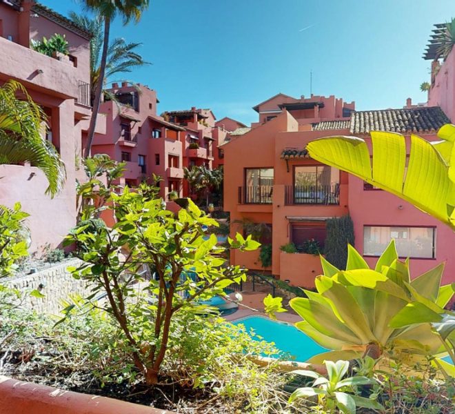 R5182729-Image 1-Middle Floor - 3 Beds - 148 Built