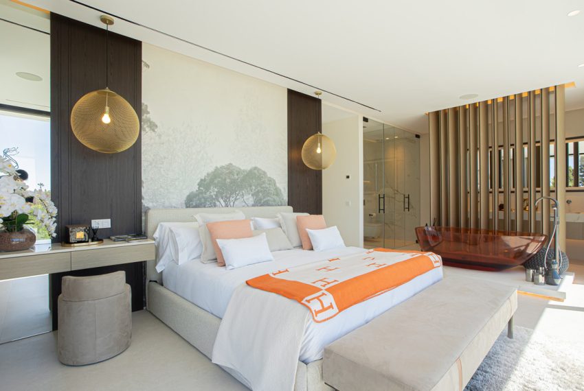 R5182747-Villa-For-Sale-Los-Monteros-Detached-6-Beds-741-Built-10