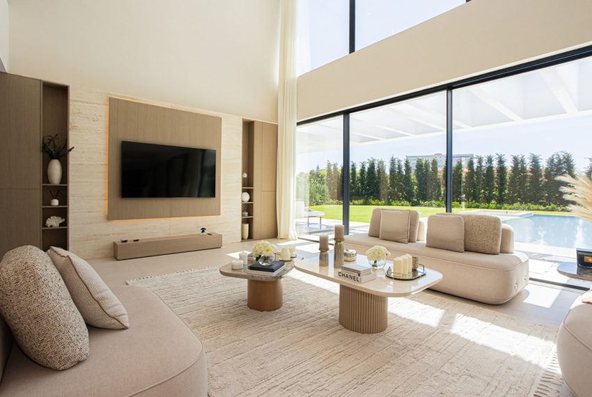 R5182747-Villa-For-Sale-Los-Monteros-Detached-6-Beds-741-Built-4