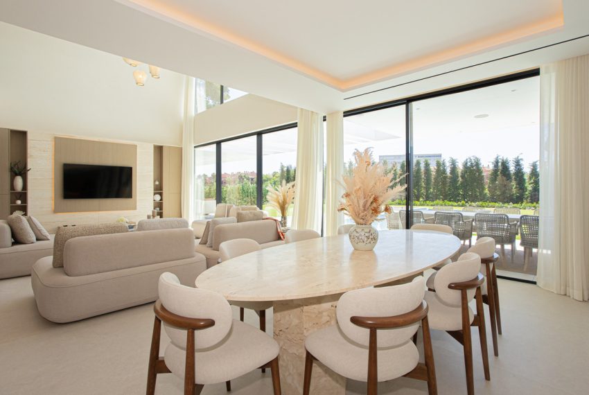 R5182747-Villa-For-Sale-Los-Monteros-Detached-6-Beds-741-Built-5