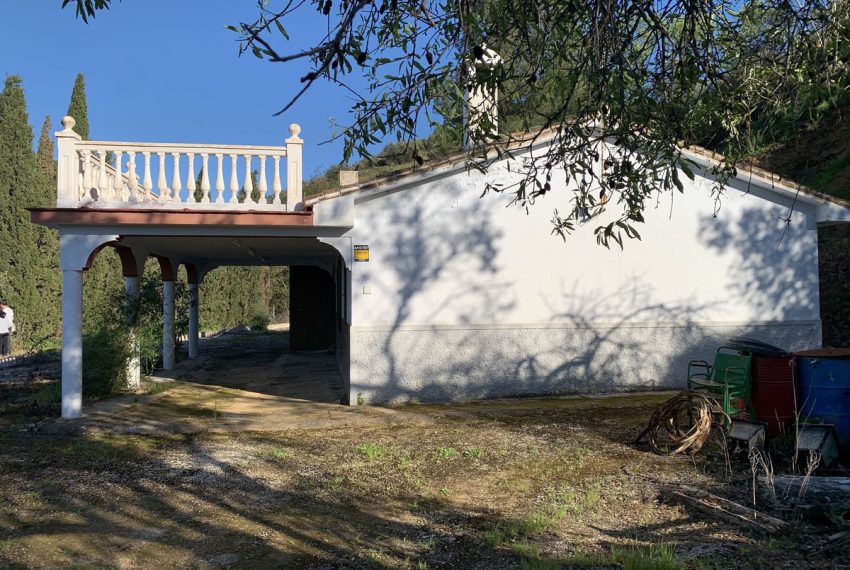 R5183074-Villa-For-Sale-Guaro-Finca-3-Beds-85-Built-13