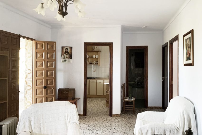 R5183074-Villa-For-Sale-Guaro-Finca-3-Beds-85-Built-16