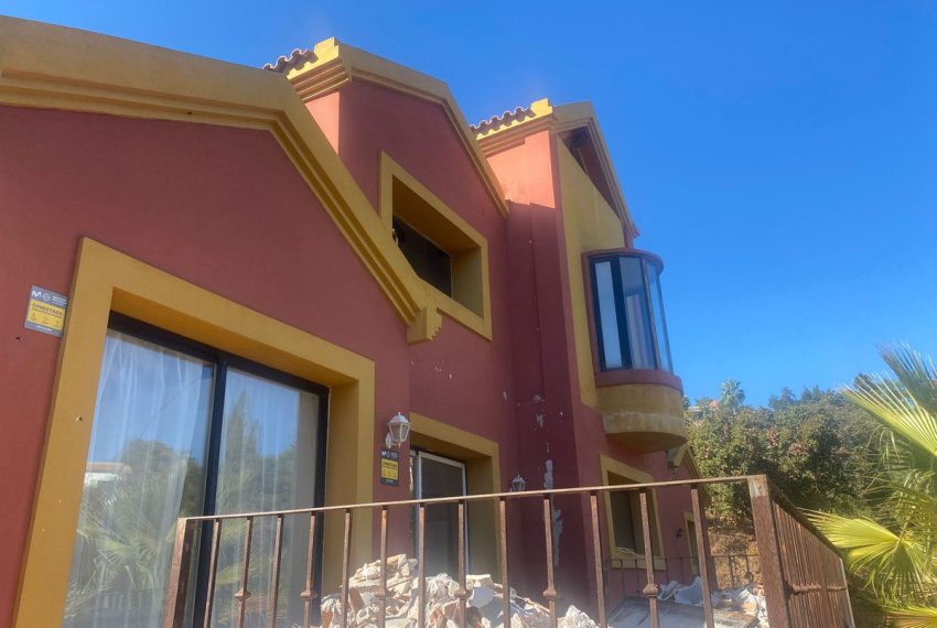 R5183110-Villa-For-Sale-Elviria-Detached-6-Beds-525-Built-2