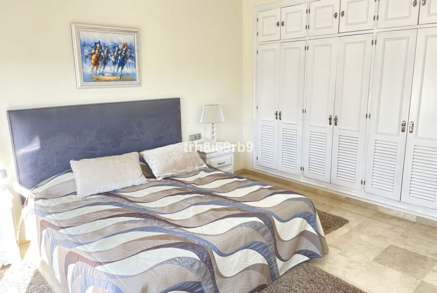 R5183200-Villa-For-Sale-New-Golden-Mile-Detached-3-Beds-178-Built-8