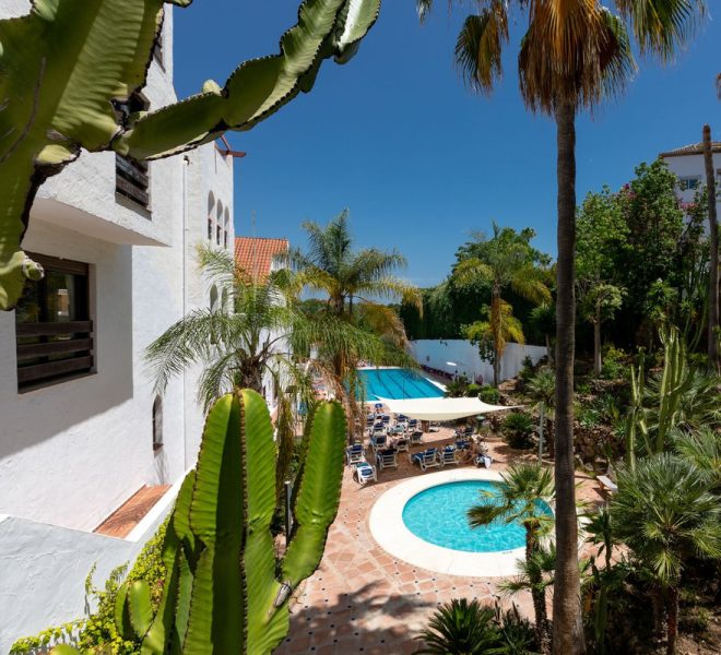 R5183269-Image 1-Middle Floor - 2 Beds - 110 Built