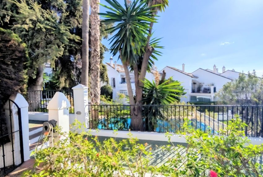 R5184070-Townhouse-For-Sale-Nagueles-Semi-Detached-3-Beds-145-Built-13