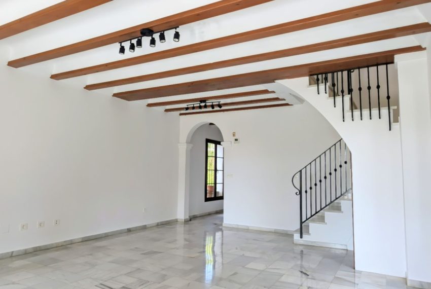 R5184070-Townhouse-For-Sale-Nagueles-Semi-Detached-3-Beds-145-Built-9