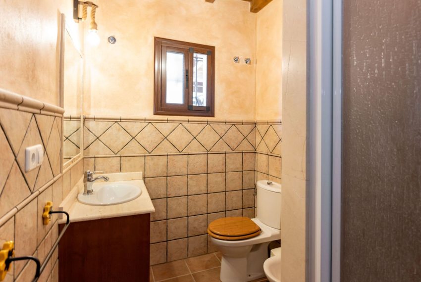 R5184334-Villa-For-Sale-Coin-Detached-2-Beds-96-Built-13