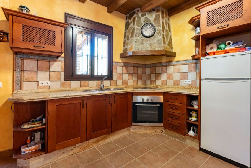 R5184334-Villa-For-Sale-Coin-Detached-2-Beds-96-Built-6