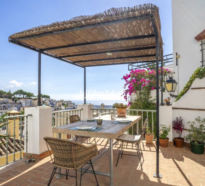 R5184376-Image 1-Terraced - 3 Beds - 152 Built