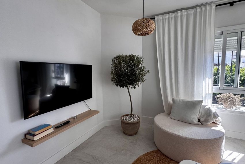 R5185219-Apartment-For-Sale-Nueva-Andalucia-Middle-Floor-3-Beds-117-Built-1