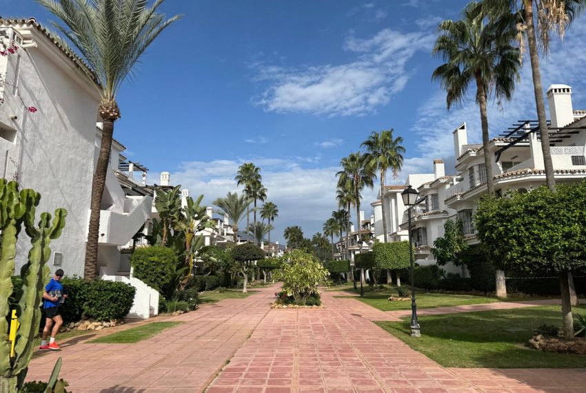 R5185219-Apartment-For-Sale-Nueva-Andalucia-Middle-Floor-3-Beds-117-Built-14