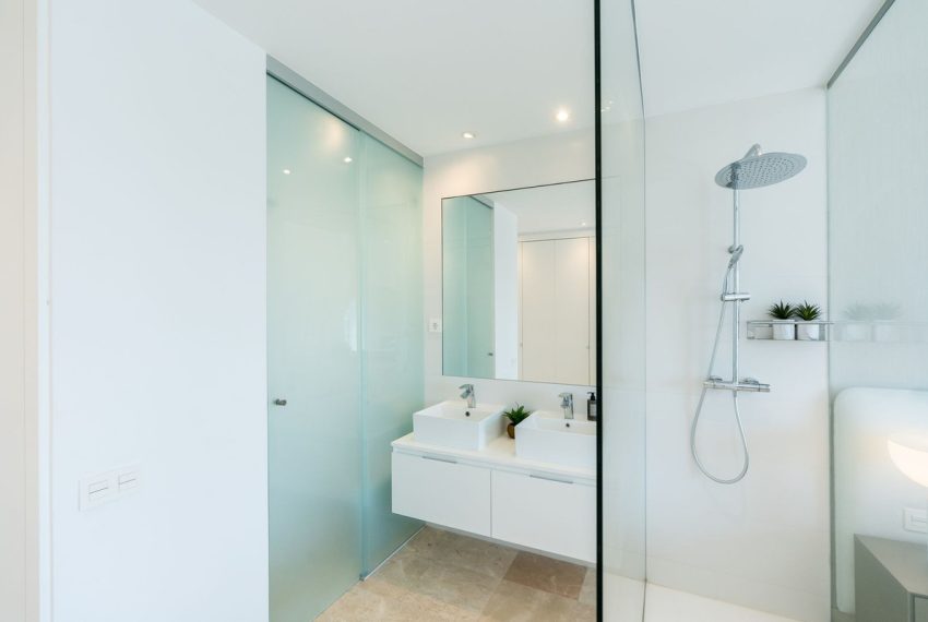 R5185270-Apartment-For-Sale-El-Paraiso-Penthouse-2-Beds-121-Built-11