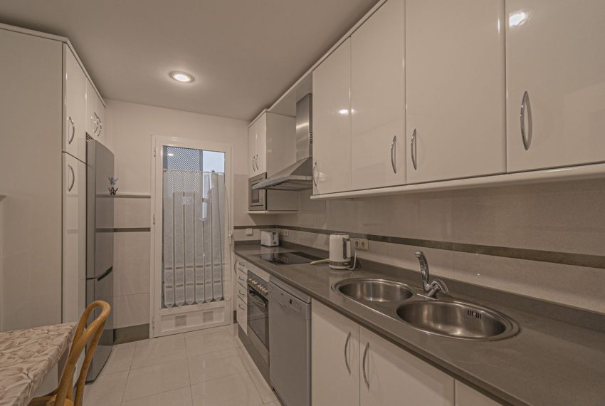 R5185318-Apartment-For-Sale-The-Golden-Mile-Middle-Floor-2-Beds-112-Built-10