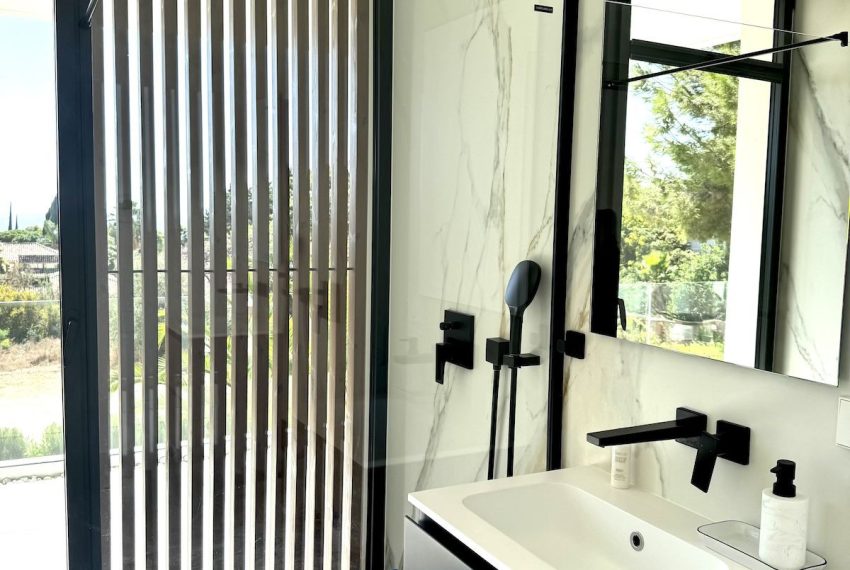 R5185321-Villa-For-Sale-Nagueles-Detached-6-Beds-410-Built-12